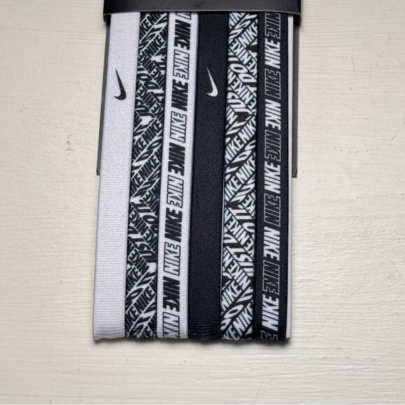 Nike  Six Pack Stretchy Athletic Sporty Black and White Headbands Set  NWT - Picture 3 of 8